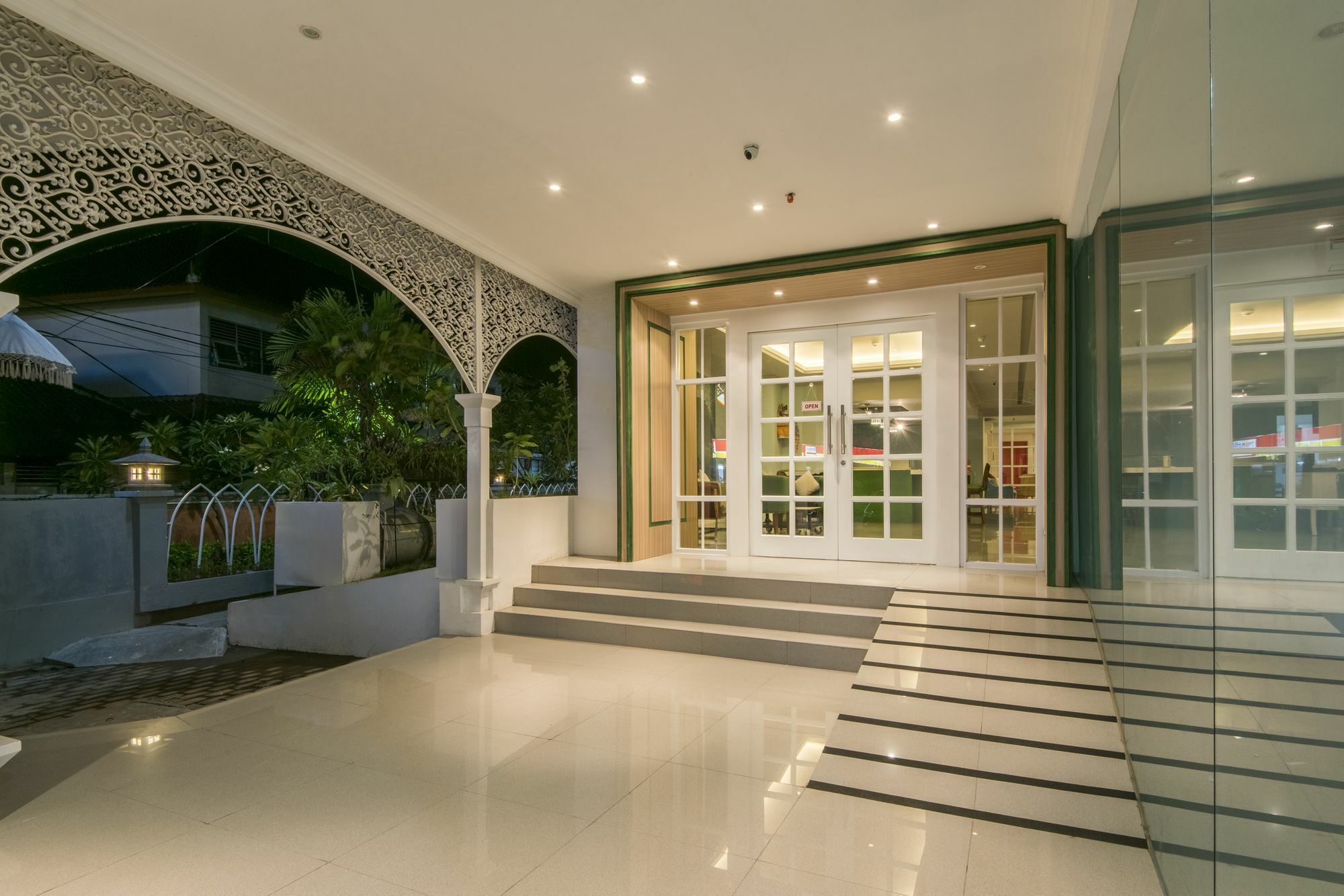 קוטה לומבוק Yan'S House Hotel מראה חיצוני תמונה